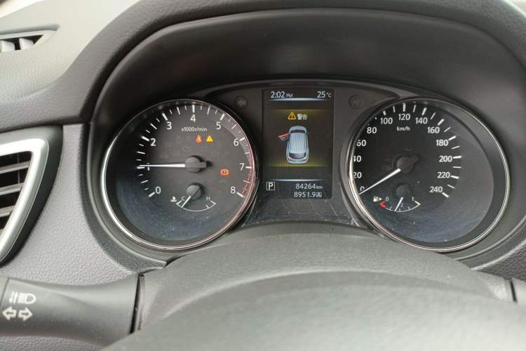 Used Nissan Qashqai 2017 2.0L CVT Elite Edition China V Standard Instrument Cluster