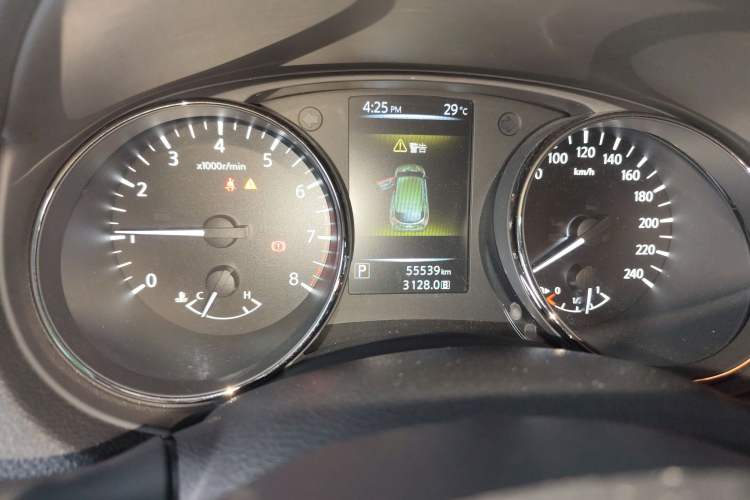 Used Nissan Qashqai 2017 2.0L CVT Elite Edition China V Standard Instrument Cluster