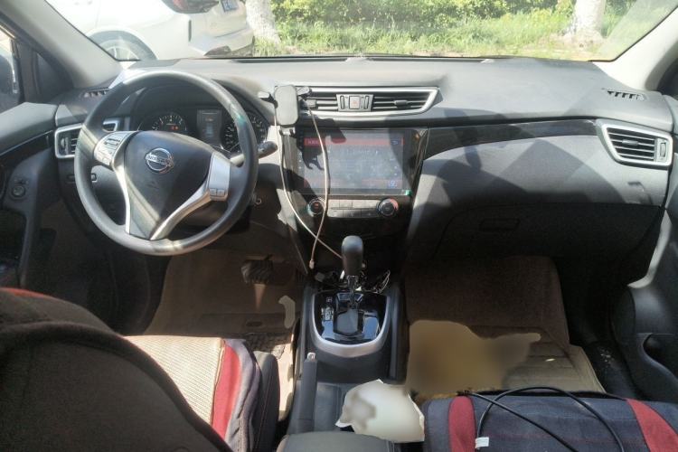 Used Nissan Qashqai 2017 2.0L CVT Elite Edition China V Standard Interior 2