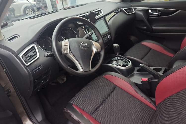 Used Nissan Qashqai 2017 2.0L CVT Smart Enjoyment Version China V Standard Interior 2