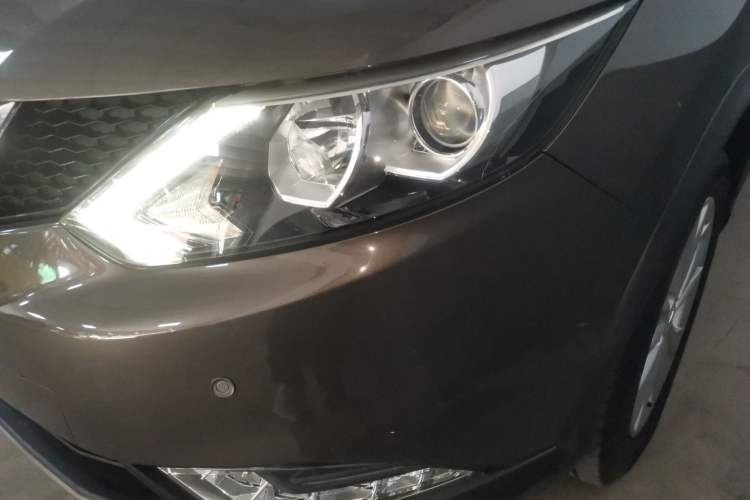 Used Nissan Qashqai 2017 2.0L CVT Elite Edition China V Standard Left Front Headlight