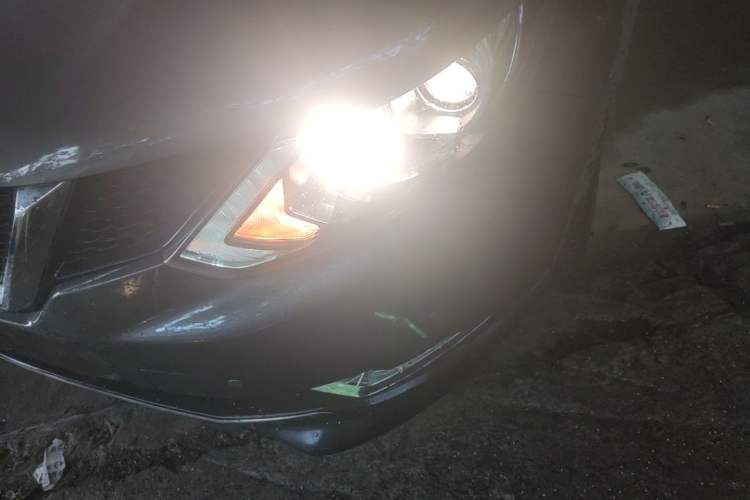 Used Nissan Qashqai 2017 2.0L CVT Smart Enjoyment Version China V Standard Left Front Headlight