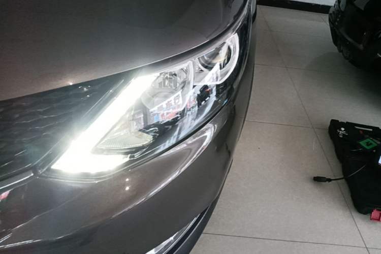 Used Nissan Qashqai 2017 2.0L CVT Smart Enjoyment Version China V Standard Left Front Headlight