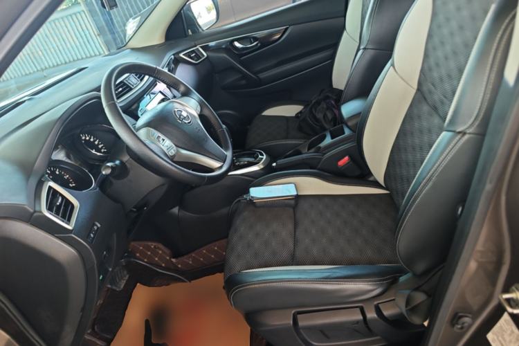 Used Nissan Qashqai 2017 2.0L CVT Luxury Edition China V Standard Left Front Seat