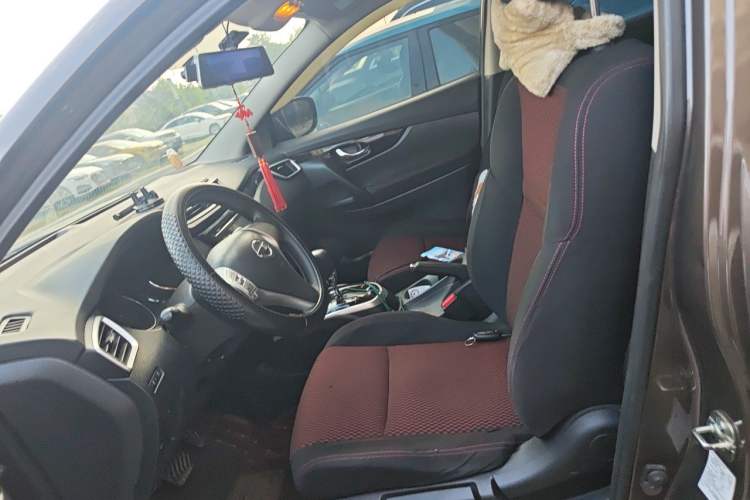 Used Nissan Qashqai 2017 2.0L CVT Elite Edition China V Standard Left Front Seat