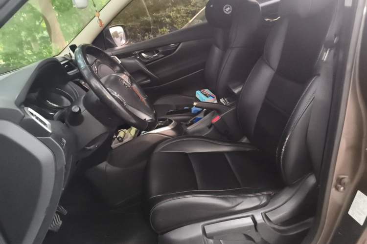Used Nissan Qashqai 2017 2.0L CVT Smart Enjoyment Version China V Standard Left Front Seat