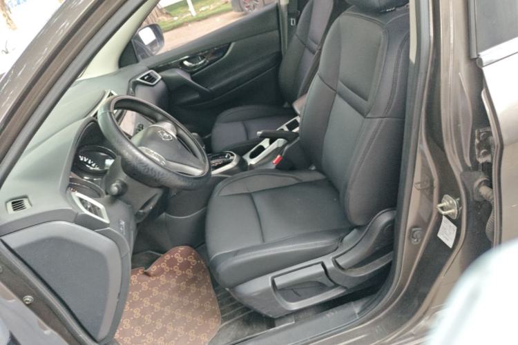 Used Nissan Qashqai  Left Front Seat