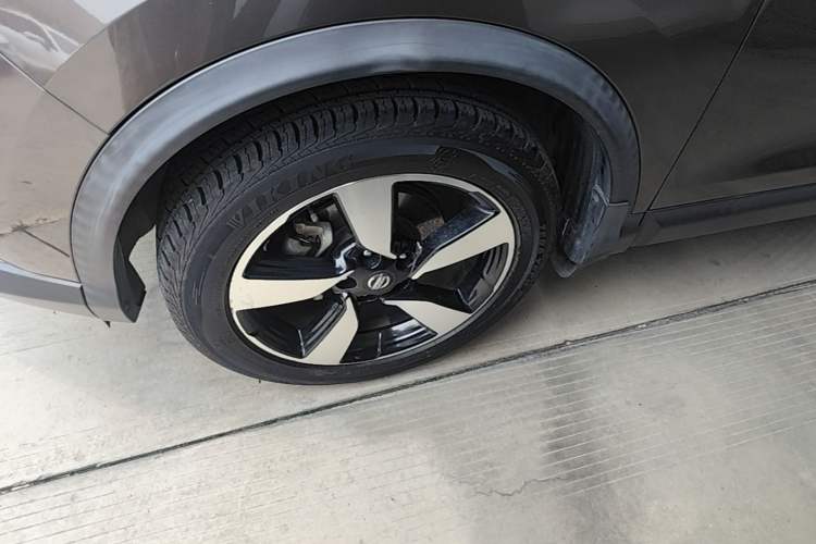 Used Nissan Qashqai 2017 2.0L CVT Smart Enjoyment Version China V Standard Left Front Wheel Hub