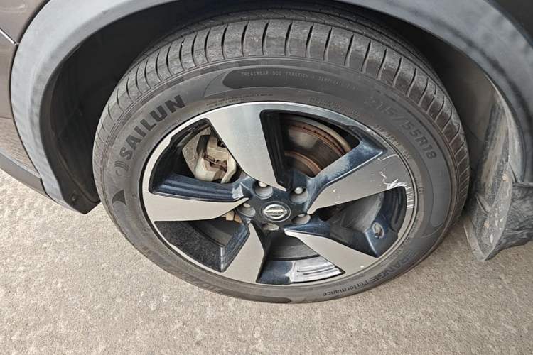 Used Nissan Qashqai 2017 2.0L CVT Smart Enjoyment Version China V Standard Left Front Wheel Hub