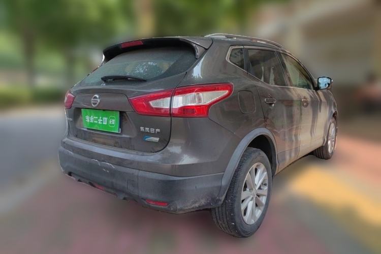 Used Nissan Qashqai 2017 2.0L CVT Elite Edition China V Standard Rear Right 45 Deg