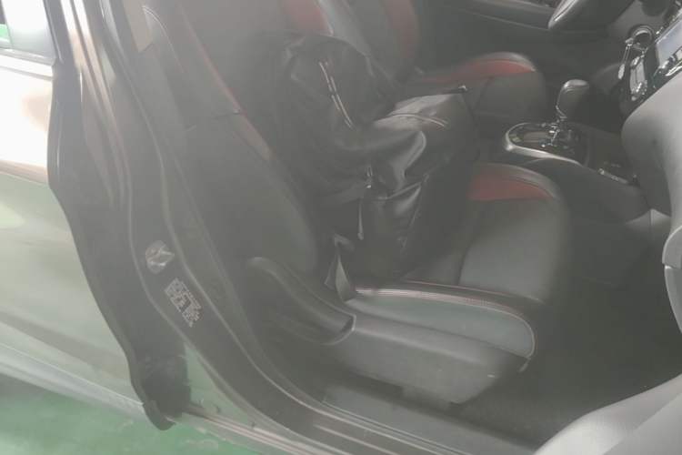 Used Nissan Qashqai 2017 2.0L CVT Smart Enjoyment Version China V Standard Right Front Seat