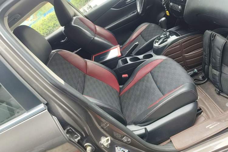 Used Nissan Qashqai 2017 2.0L CVT Smart Enjoyment Version China V Standard Right Front Seat