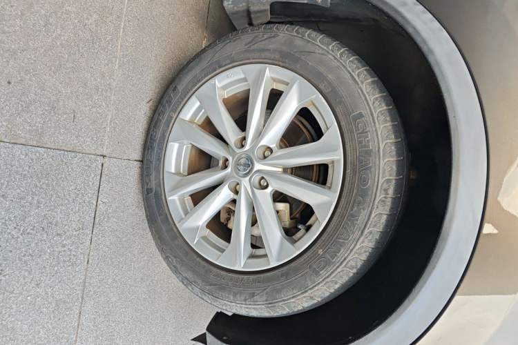 Used Nissan Qashqai 2017 2.0L CVT Elite Edition China V Standard Right Front Wheel Hub