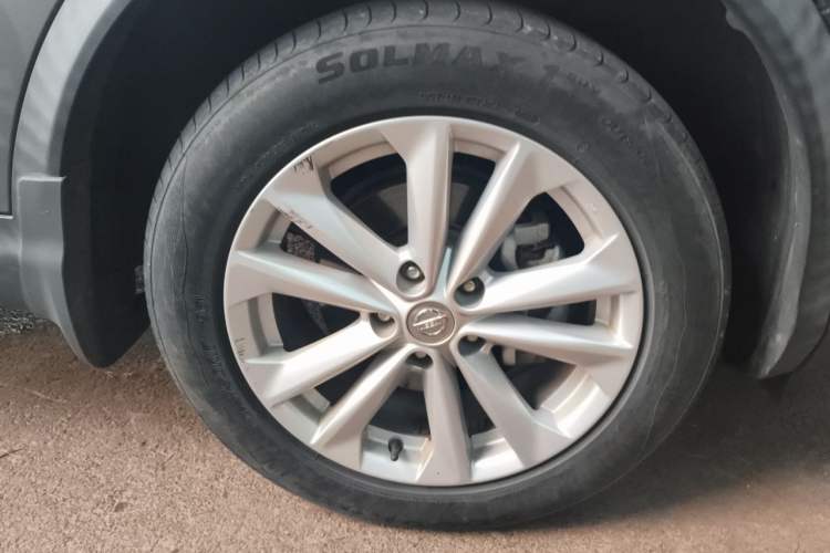 Used Nissan Qashqai 2017 2.0L CVT Smart Enjoyment Version China V Standard Right Front Wheel Hub