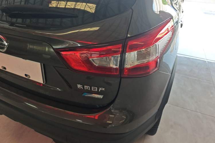 Used Nissan Qashqai 2017 2.0L CVT Luxury Edition China V Standard Right Rear Taillight