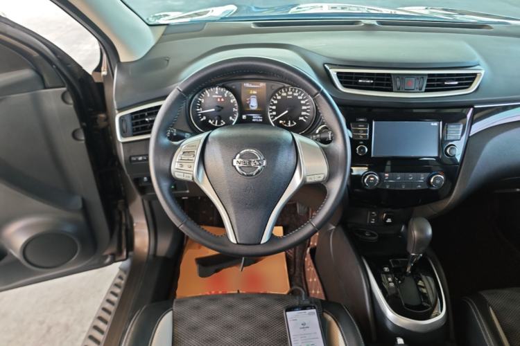 Used Nissan Qashqai 2017 2.0L CVT Luxury Edition China V Standard Steering Wheel