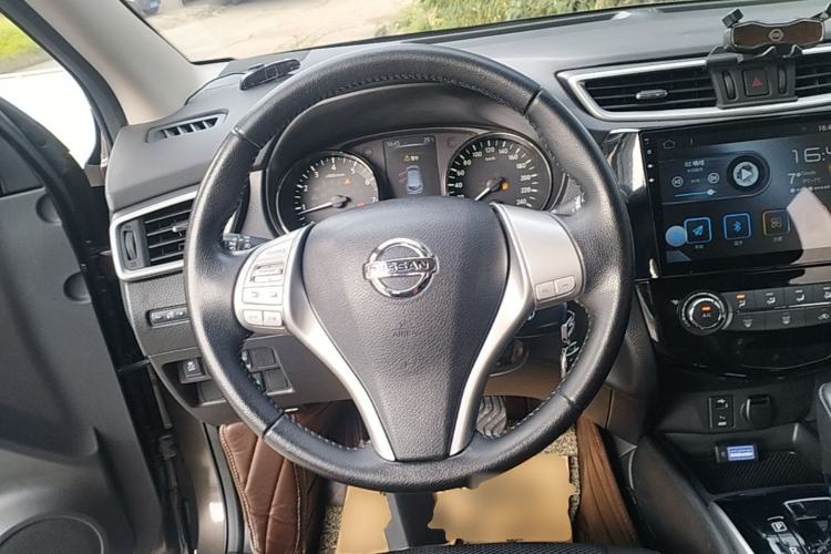Used Nissan Qashqai 2017 2.0L CVT Smart Enjoyment Version China V Standard Steering Wheel