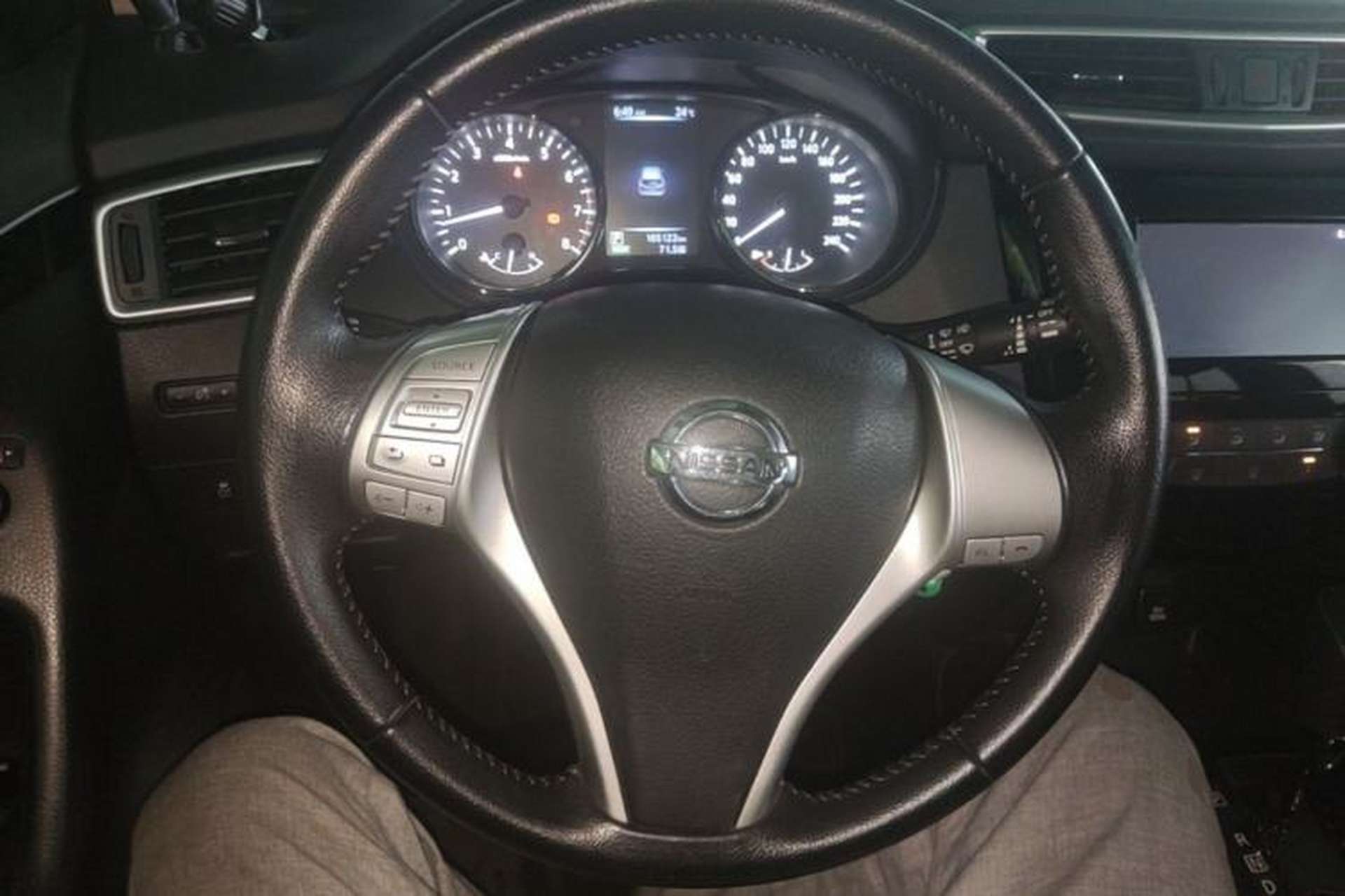Used Nissan Qashqai 2017 2.0L CVT Smart Enjoyment Version China V Standard Steering Wheel