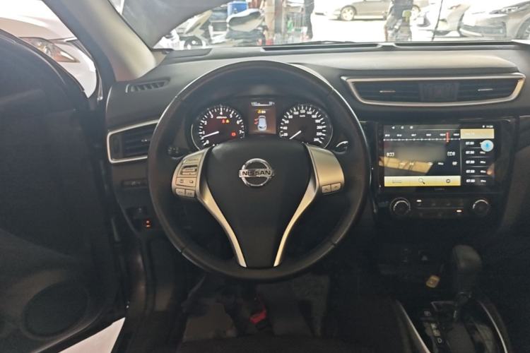 Used Nissan Qashqai 2017 2.0L CVT Luxury Edition China V Standard Steering Wheel
