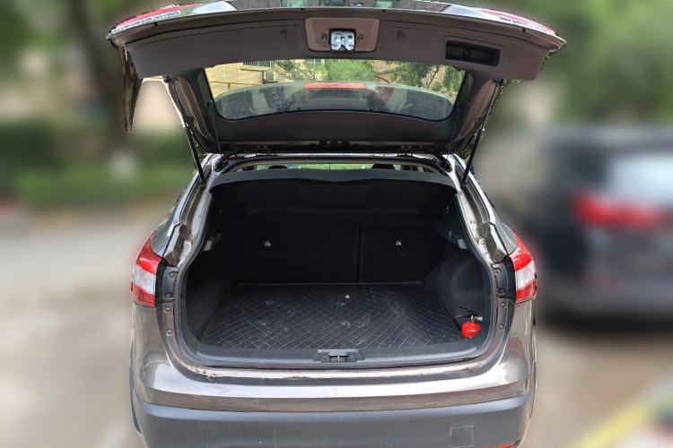Used Nissan Qashqai 2017 2.0L CVT Luxury Edition China VI Standard Trunk