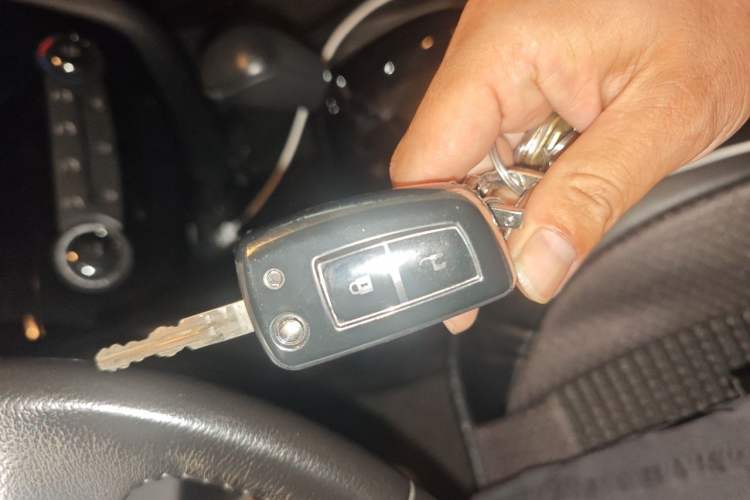 Used Nissan Qashqai 2017 2.0L CVT Smart Enjoyment Version China V Standard Vehicle Key