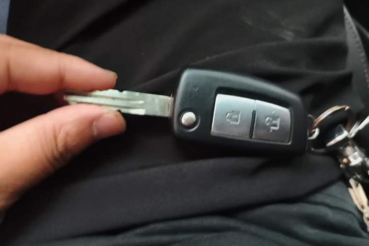Used Nissan Qashqai 2017 2.0L CVT Smart Enjoyment Version China V Standard Vehicle Key