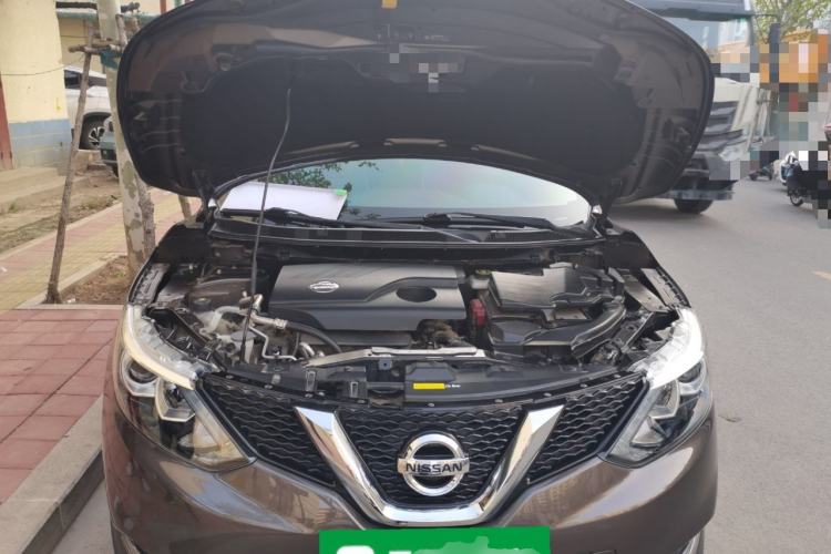 Used Nissan Qashqai 2017 2.0L CVT Smart Enjoyment Version China V Standard Engine Bay