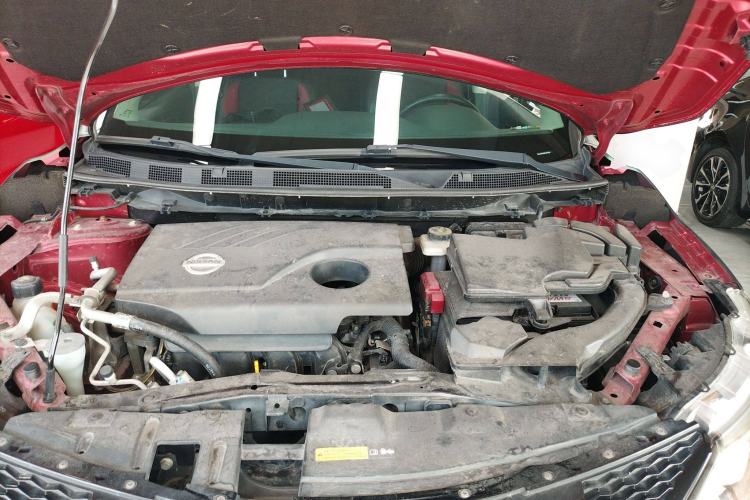 Used Nissan Qashqai 2017 2.0L CVT Smart Enjoyment Version China V Standard Engine Bay