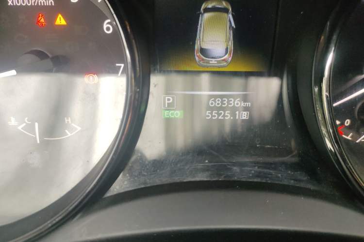 Used Nissan Qashqai 2017 2.0L CVT Elite Edition China V Standard Odometer Close Up