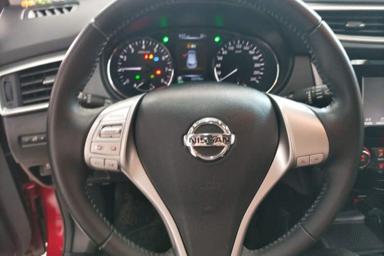 Used Nissan Qashqai 2017 2.0L CVT Smart Enjoyment Version China V Standard Steering Wheel