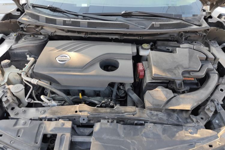 Used Nissan Qashqai 2017 2.0L CVT Smart Enjoyment Version China V Standard Engine Bay