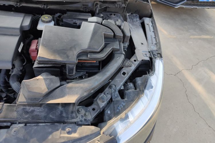 Used Nissan Qashqai 2017 2.0L CVT Smart Enjoyment Version China V Standard Engine Bay Left