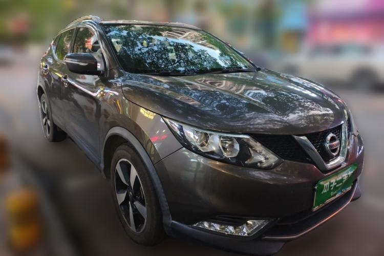 Used Nissan Qashqai 2017 2.0L CVT Smart Enjoyment Version China V Standard Front Right 45 Deg