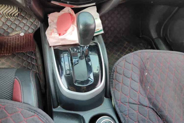 Used Nissan Qashqai 2017 2.0L CVT Smart Enjoyment Version China V Standard Gear Lever