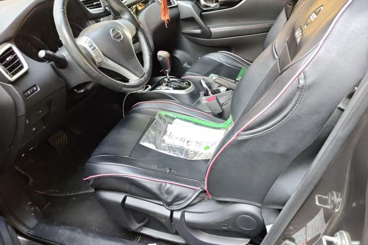 Used Nissan Qashqai 2017 2.0L CVT Smart Enjoyment Version China V Standard Left Front Seat