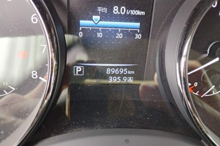 Used Nissan Qashqai 2017 2.0L CVT Smart Enjoyment Version China V Standard Odometer Close Up