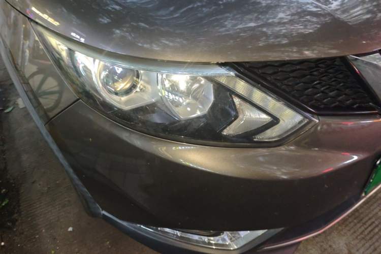 Used Nissan Qashqai 2017 2.0L CVT Smart Enjoyment Version China V Standard Right Front Headlight