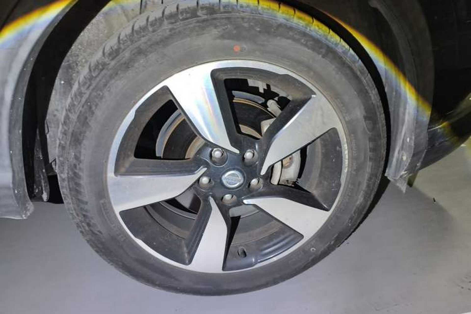 Used Nissan Qashqai 2017 2.0L CVT Luxury Edition China V Standard Right Front Wheel Hub