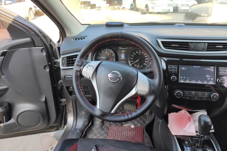 Used Nissan Qashqai 2017 2.0L CVT Smart Enjoyment Version China V Standard Steering Wheel
