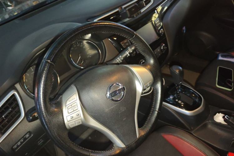 Used Nissan Qashqai 2017 2.0L CVT Smart Enjoyment Version China V Standard Steering Wheel