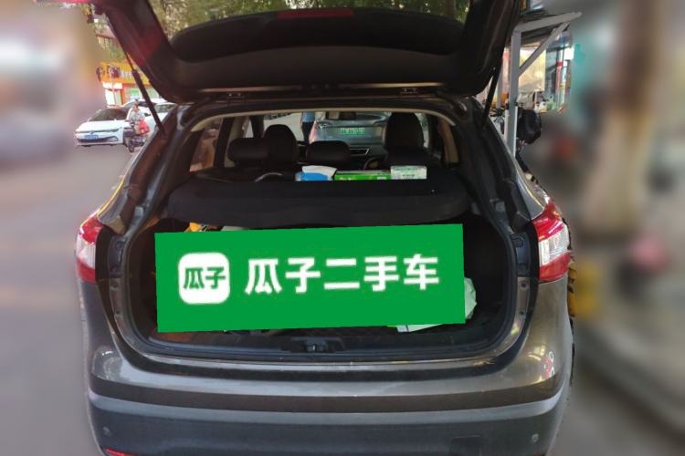Used Nissan Qashqai 2017 2.0L CVT Smart Enjoyment Version China V Standard Trunk