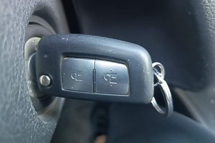 Used Nissan Qashqai 2017 2.0L CVT Smart Enjoyment Version China V Standard Vehicle Key