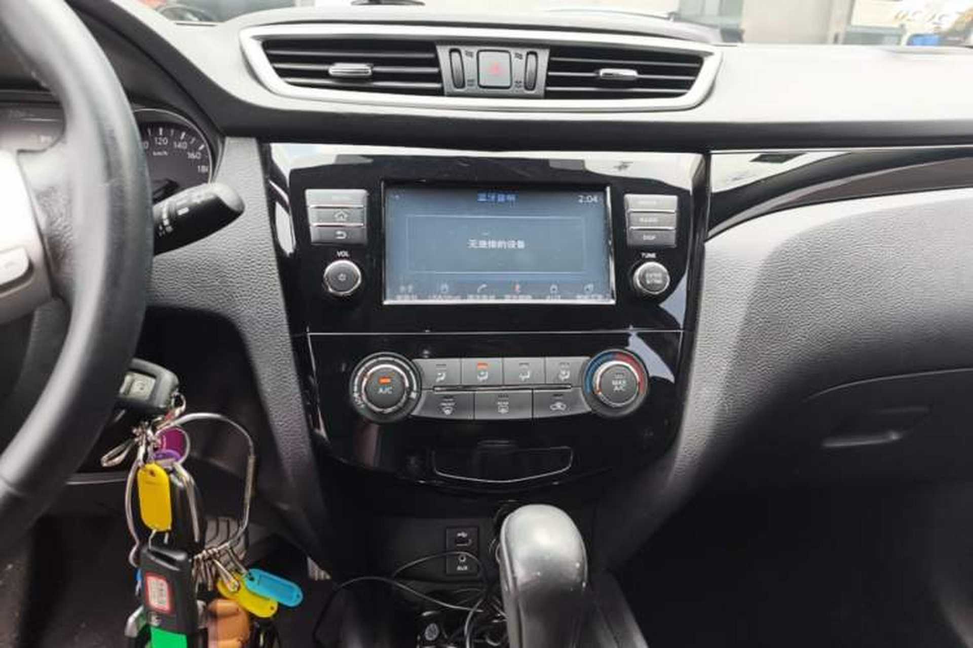 Used Nissan Qashqai 2017 2.0L CVT Smart Enjoyment Version China V Standard Audio And AC Panel
