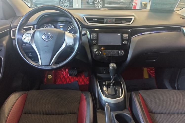 Used Nissan Qashqai 2017 2.0L CVT Smart Enjoyment Version China V Standard Center Console