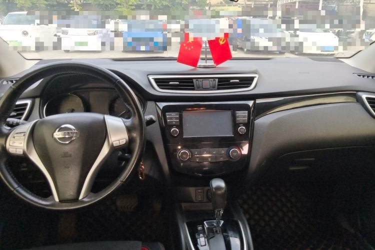 Used Nissan Qashqai 2017 2.0L CVT Smart Enjoyment Version China V Standard Center Console