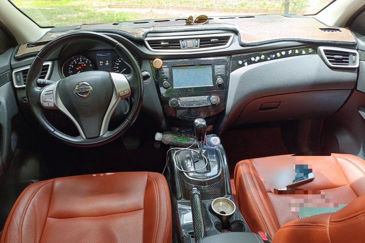 Used Nissan Qashqai 2017 2.0L CVT Luxury Edition China V Standard Center Console