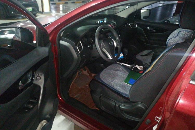 Used Nissan Qashqai 2017 2.0L CVT Elite Edition China V Standard Driver Seat