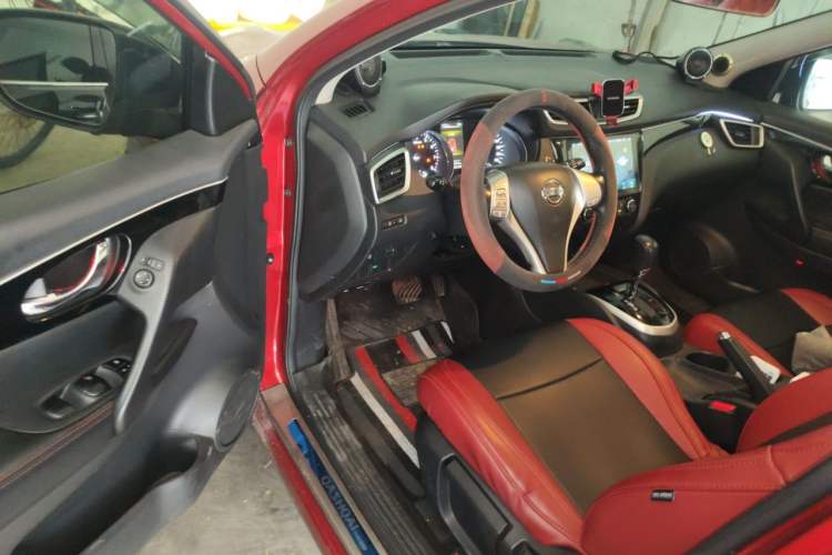 Used Nissan Qashqai 2017 2.0L CVT Smart Enjoyment Version China V Standard Driver Seat