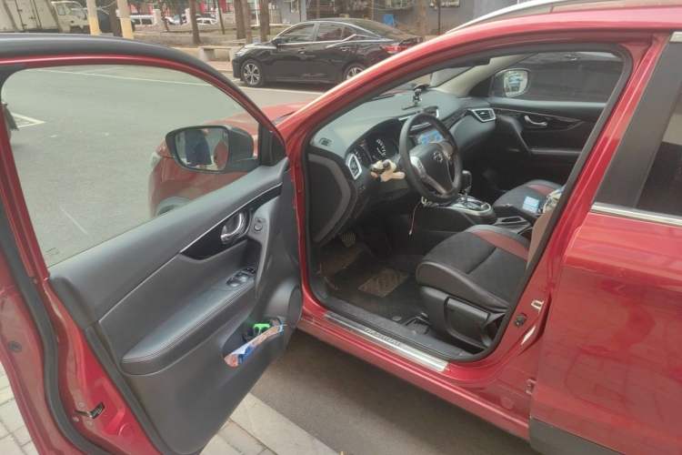 Used Nissan Qashqai 2017 2.0L CVT Smart Enjoyment Version China V Standard Driver Seat