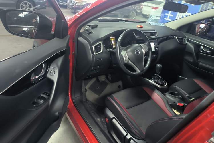 Used Nissan Qashqai 2017 2.0L CVT Smart Enjoyment Version China V Standard Driver Seat